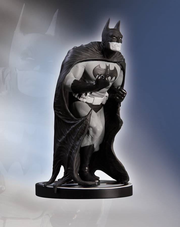 DC Comics Batman Black & White Ethan Van Sciver Statue